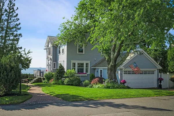 $4,450,000 | 16 Coolidge Road, Marblehead, MA 01945