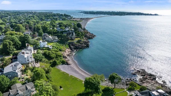 $4,450,000 | 16 Coolidge Road, Marblehead, MA 01945