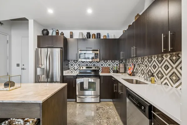 $3,600 | 600 12th Avenue South, Unit 713, Nashville, TN 37203