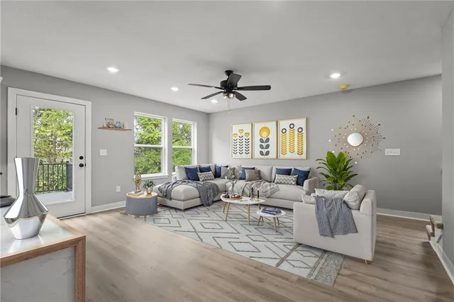 $389,500 | 11222 North Oak Trafficway, Kansas City, MO 64155