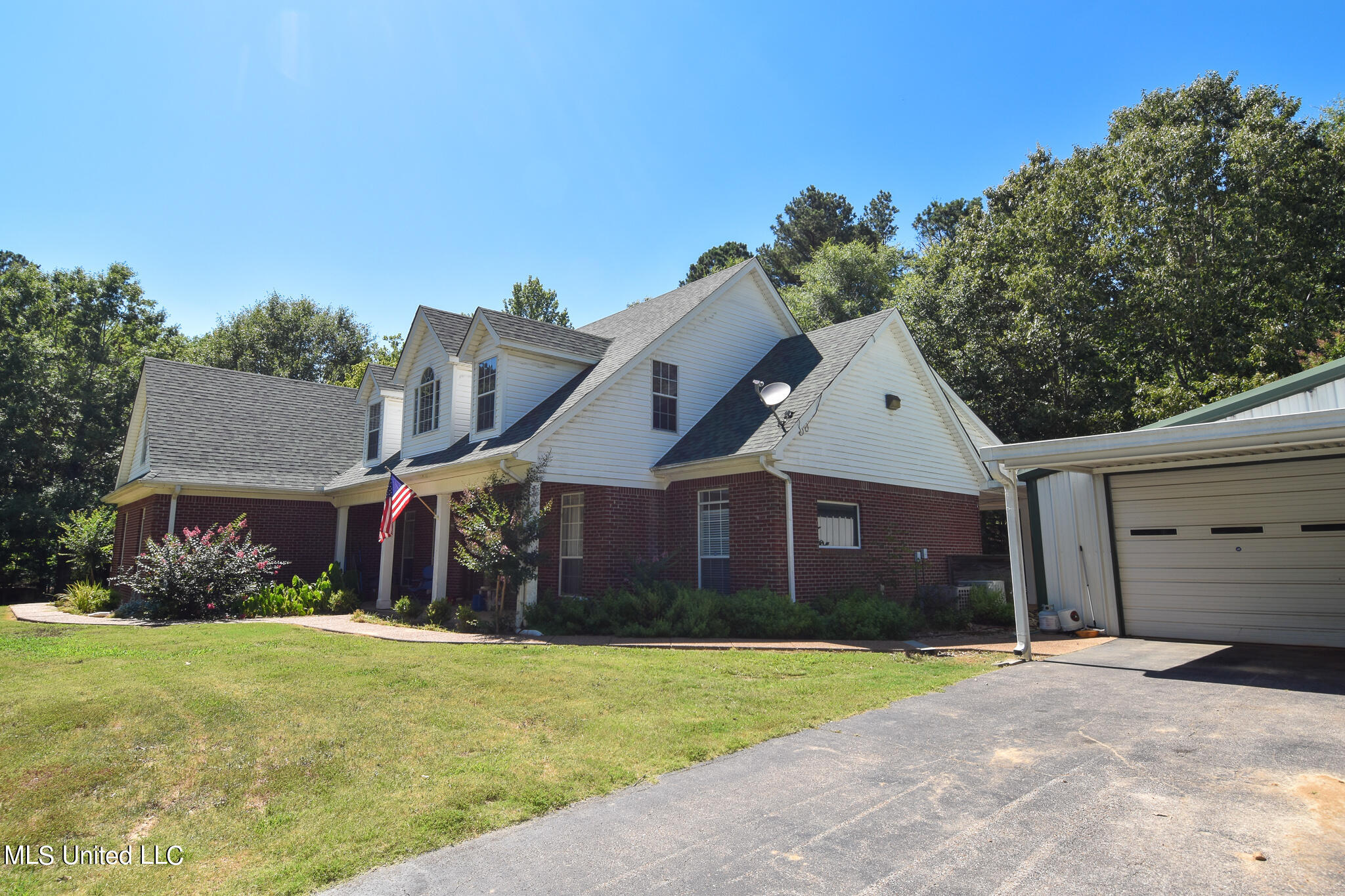 13468 Whit Road Byhalia, MS 38611 - Photo 10 of 48 DSC_0871