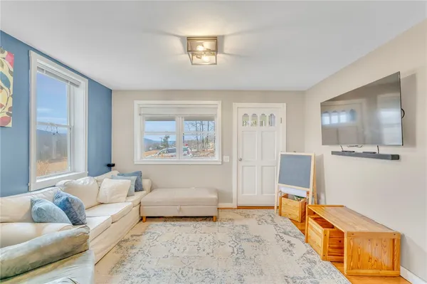 $269,000 | 102 Lougheed Road, Oneonta, NY 13820