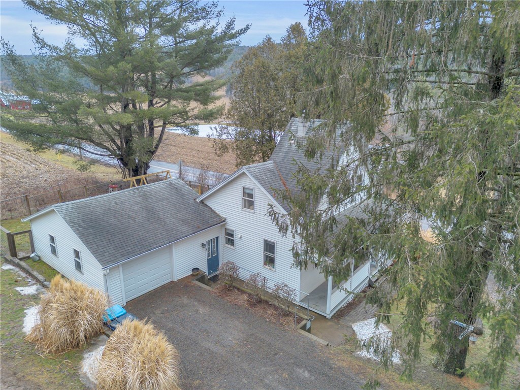 102 Lougheed Road Oneonta, NY 13820 - Photo 5 of 24