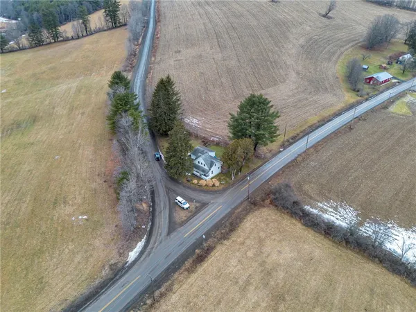 $269,000 | 102 Lougheed Road, Oneonta, NY 13820