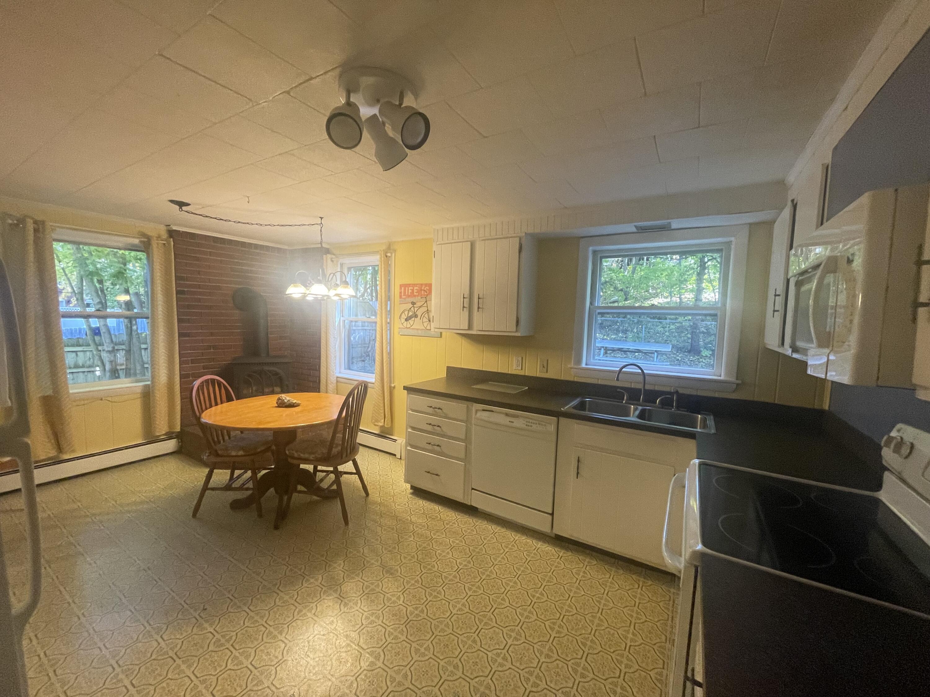 33 Meadow Way Bath, ME 04530 - Photo 12 of 26 IMG_6417