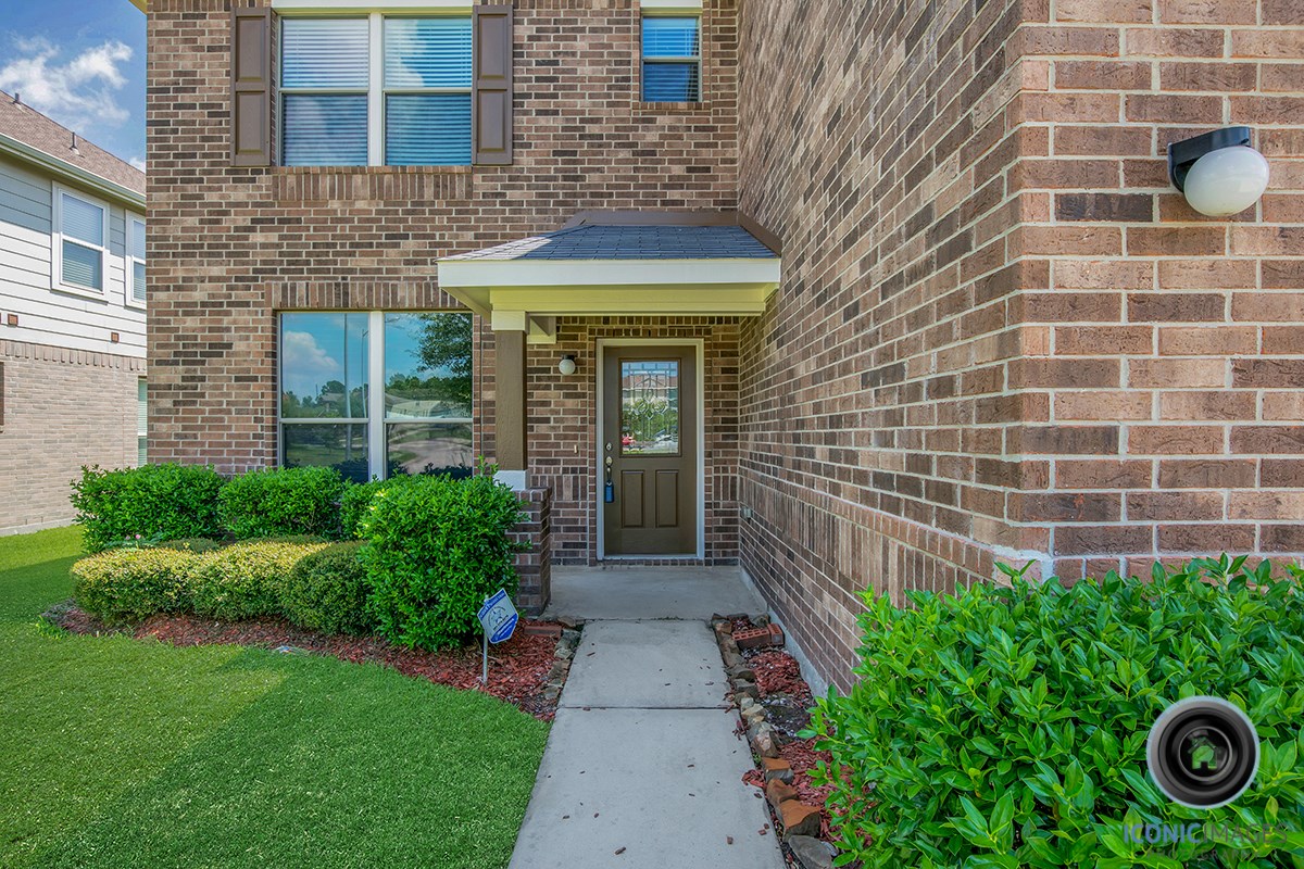 29434 Legends Bluff Drive Spring, TX 77386 - Photo 5 of 33