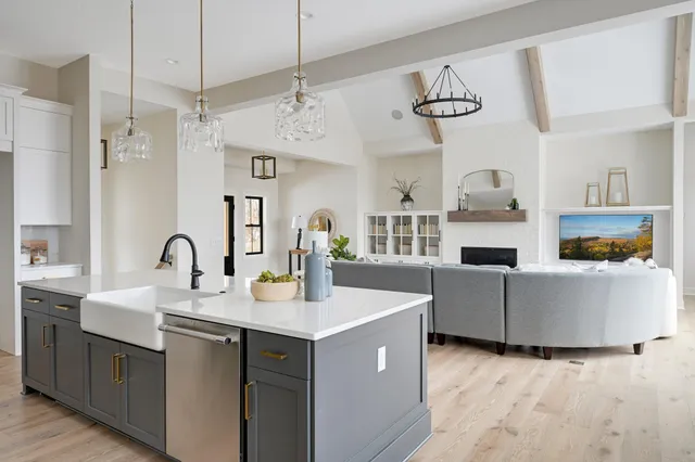 $1,650,000 | 7500 210th Street East, Prior Lake, MN 55372