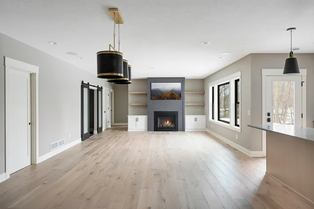 $1,650,000 | 7500 210th Street East, Prior Lake, MN 55372