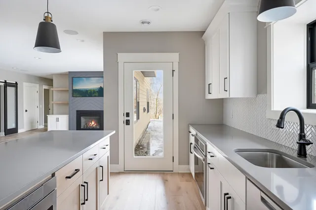 $1,650,000 | 7500 210th Street East, Prior Lake, MN 55372