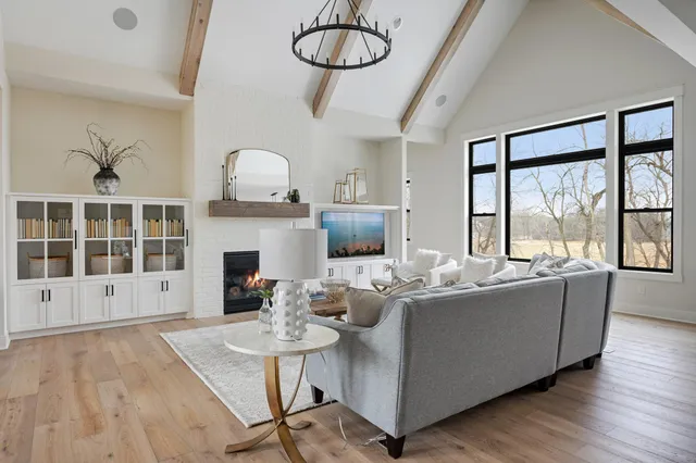 $1,650,000 | 7500 210th Street East, Prior Lake, MN 55372