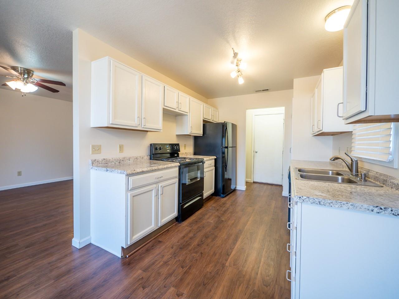 910 Deer Ridge Crossing Auburn, IN 46706 - Photo 11 of 31 Gallery Image 11