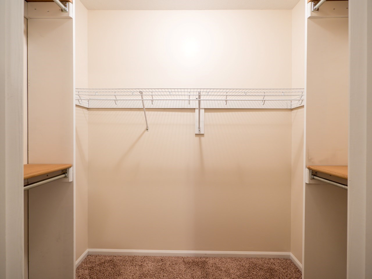 910 Deer Ridge Crossing Auburn, IN 46706 - Photo 17 of 31 Gallery Image 17