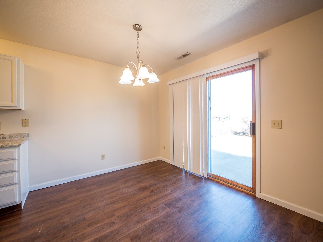 910 Deer Ridge Crossing Auburn, IN 46706 - Photo 10 of 31 Gallery Image 10