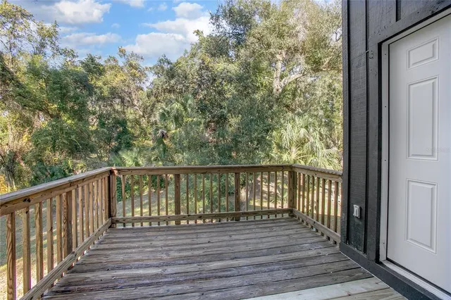 $2,695 | 5735 Fox Hollow Road, De Leon Springs, FL 32130