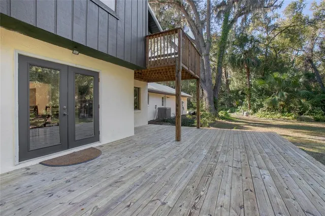 $2,695 | 5735 Fox Hollow Road, De Leon Springs, FL 32130