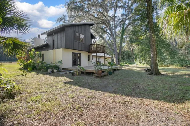 $2,695 | 5735 Fox Hollow Road, De Leon Springs, FL 32130