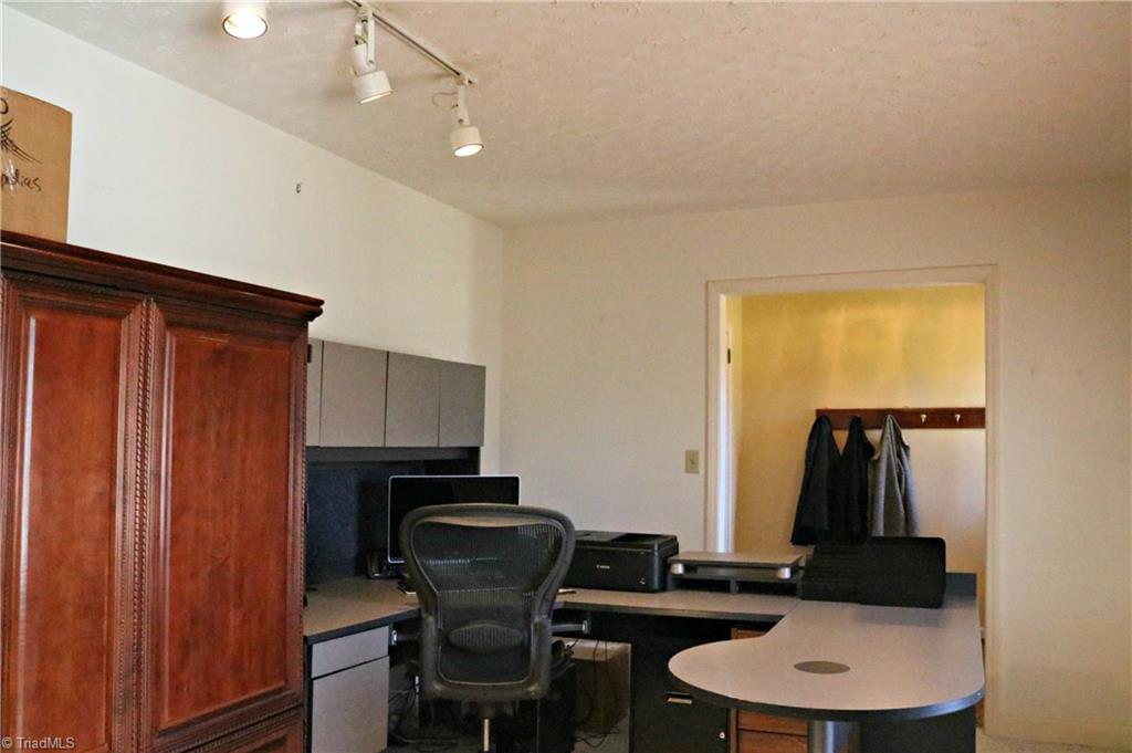 1659 Rhodes Road Lexington, NC 27292 - Photo 11 of 23 Gallery Image 11