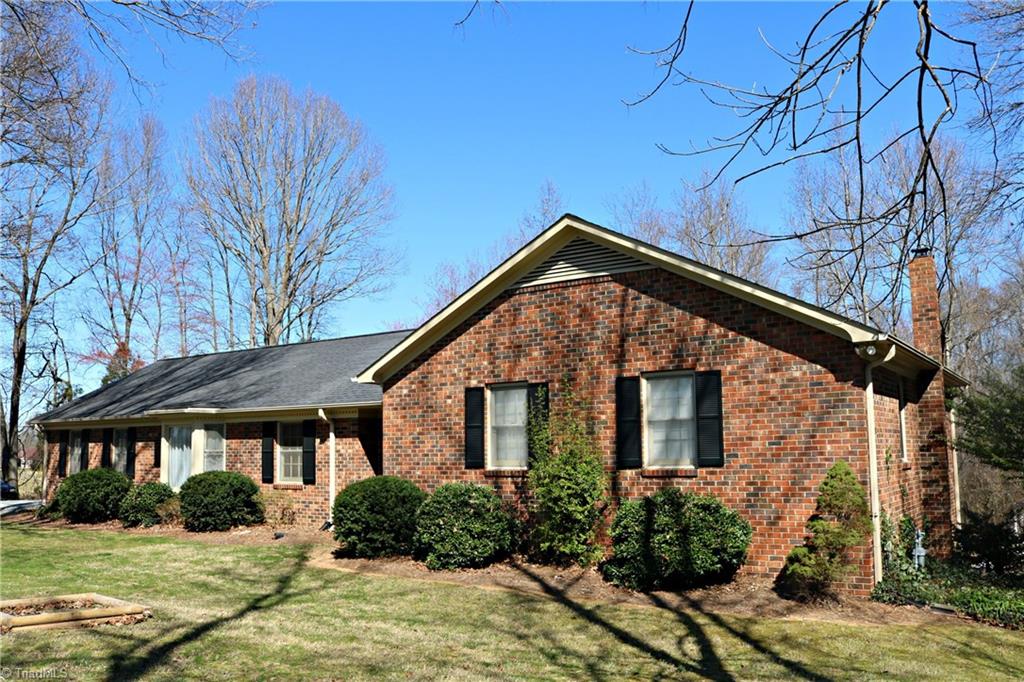 1659 Rhodes Road Lexington, NC 27292 - Photo 5 of 23 Gallery Image 5