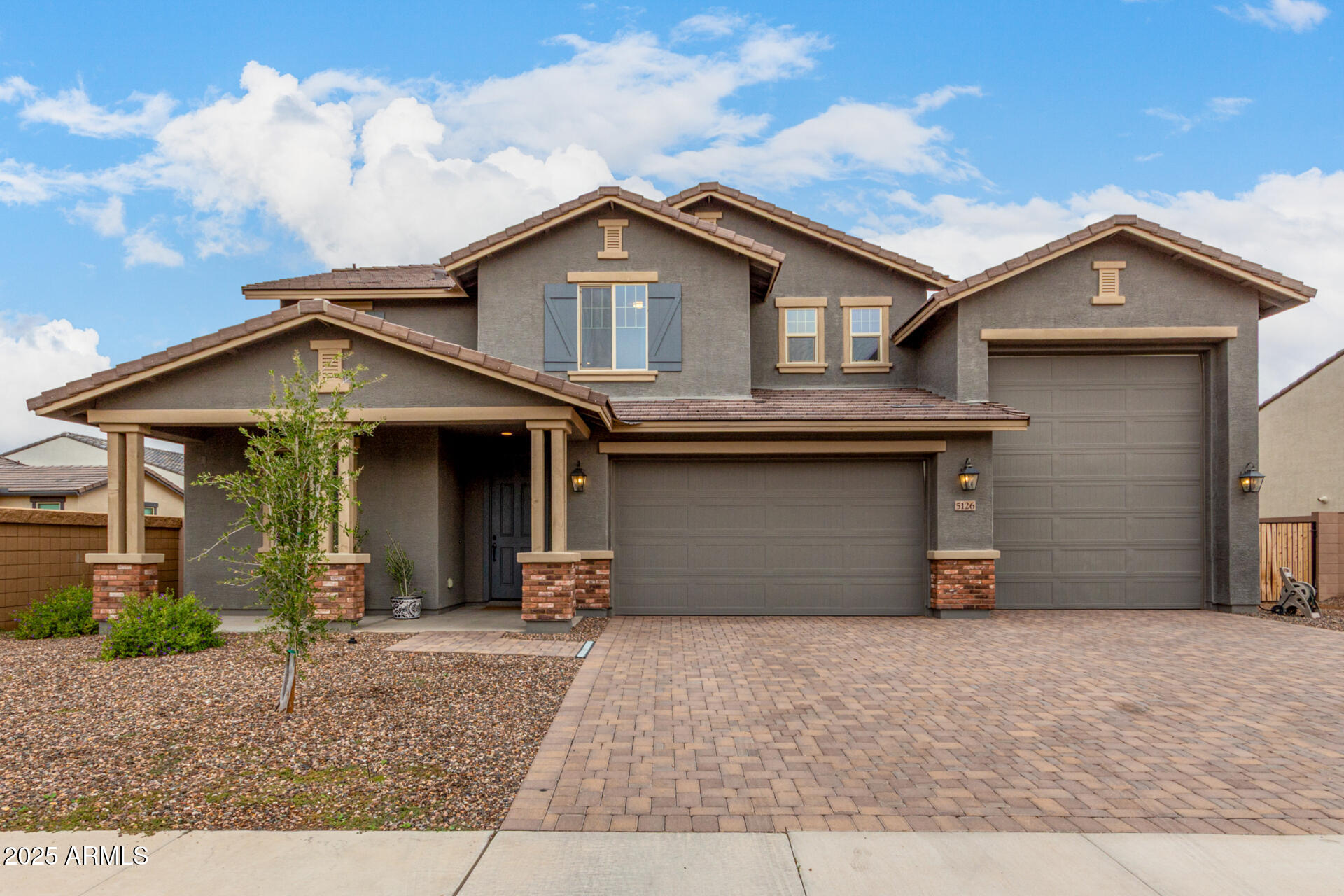a house view with a outdoor space