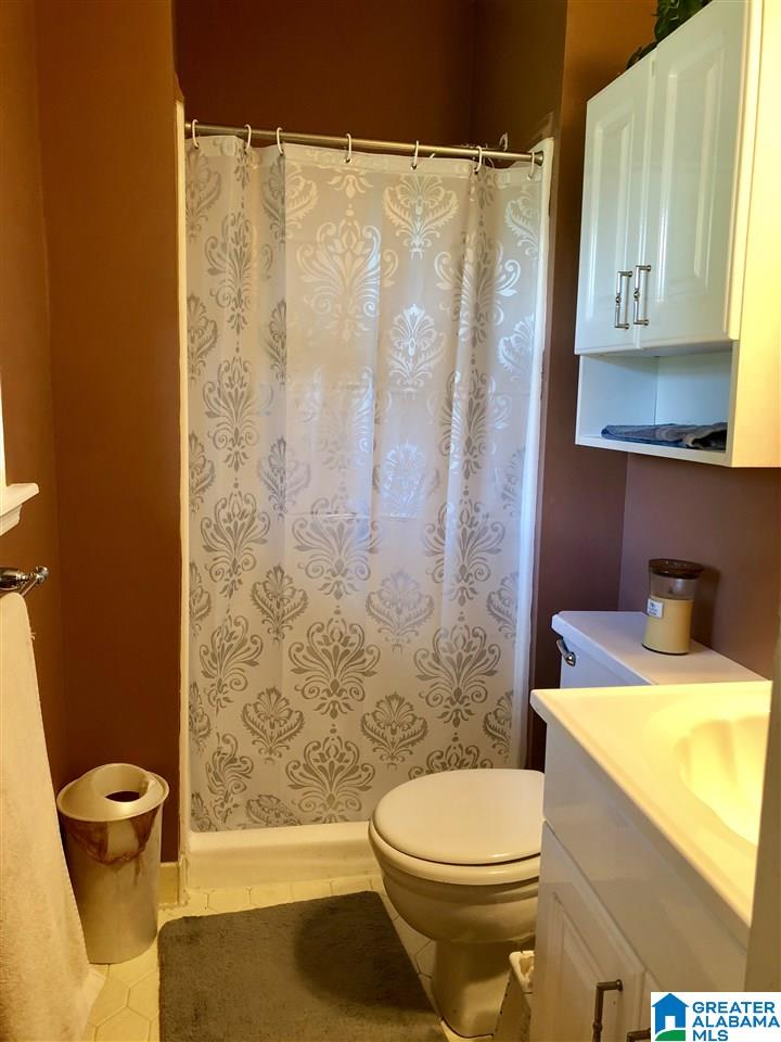 505 Wilderness Road Pelham, AL 35124 - Photo 17 of 23