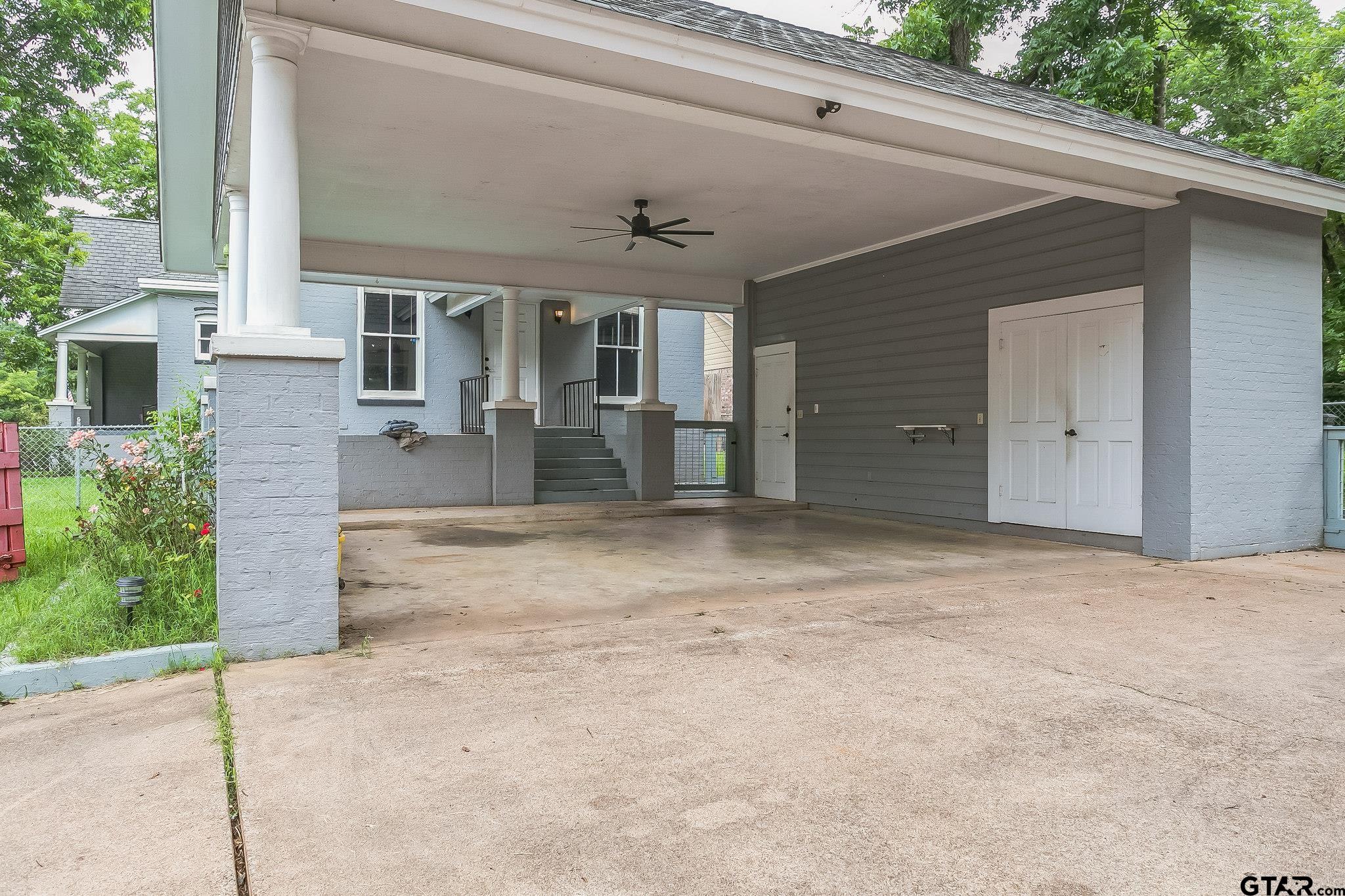 293 South Barron Rusk, TX 75785 - Photo 6 of 30 front view of a house with a yard