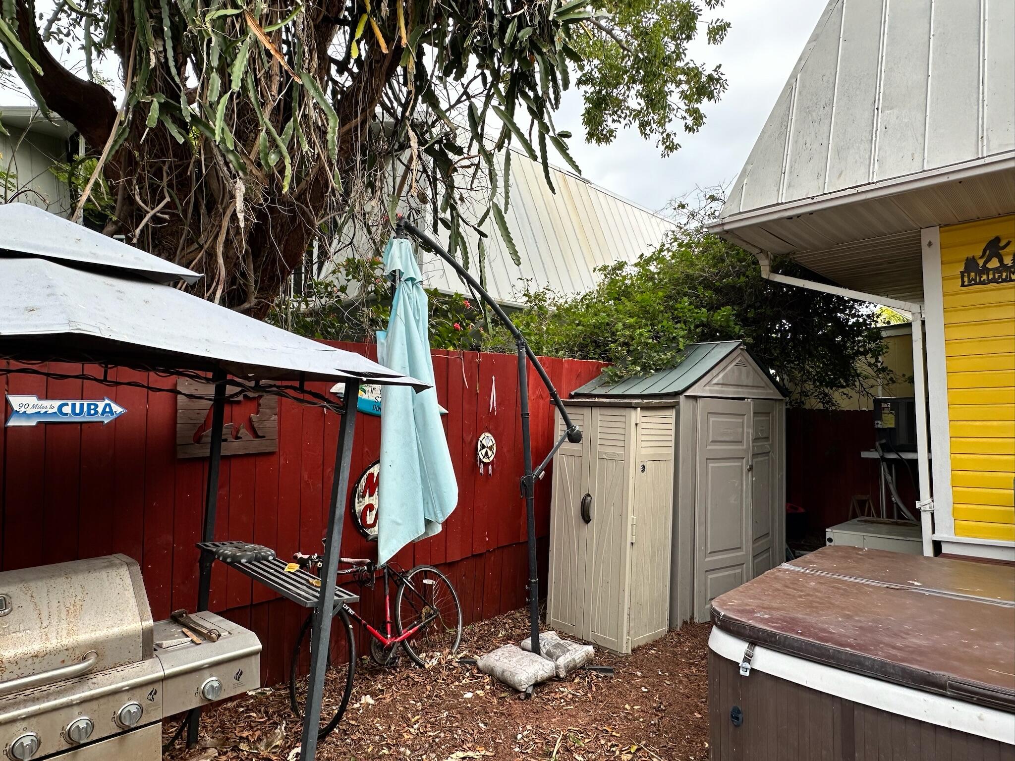 3210 Eagle Avenue Key West, FL 33040 - Photo 22 of 35 Photo Dec 22 2024, 14 25 44