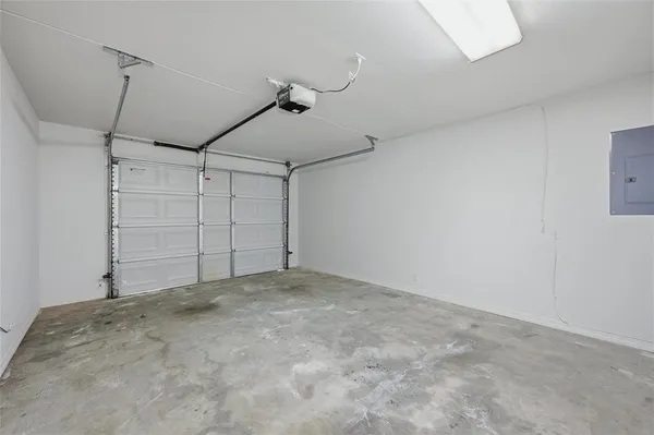 a view of a house with a big yard