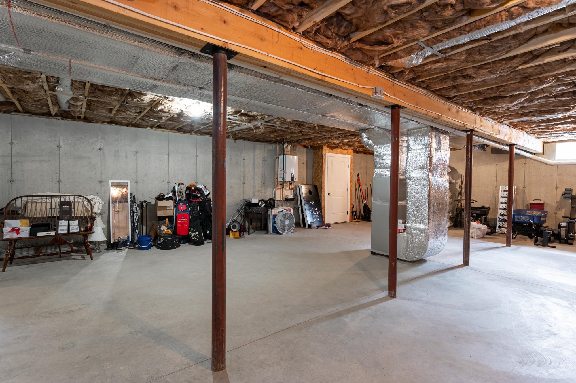 7 Oldfield Road Nashua, NH 03060 - Photo 31 of 37 Gallery Image 31