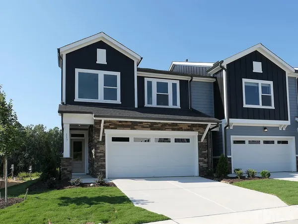 $2,895 | 117 Deardom Way, Chapel Hill, NC 27516
