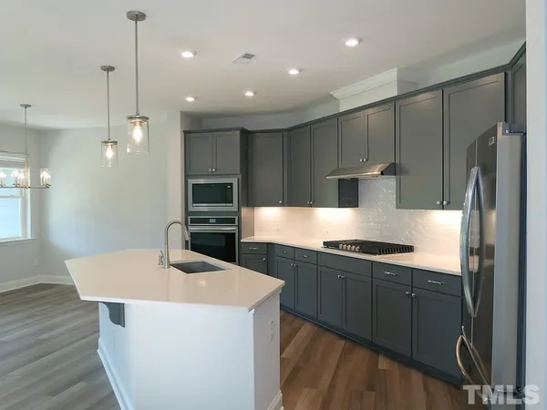 $2,895 | 117 Deardom Way, Chapel Hill, NC 27516