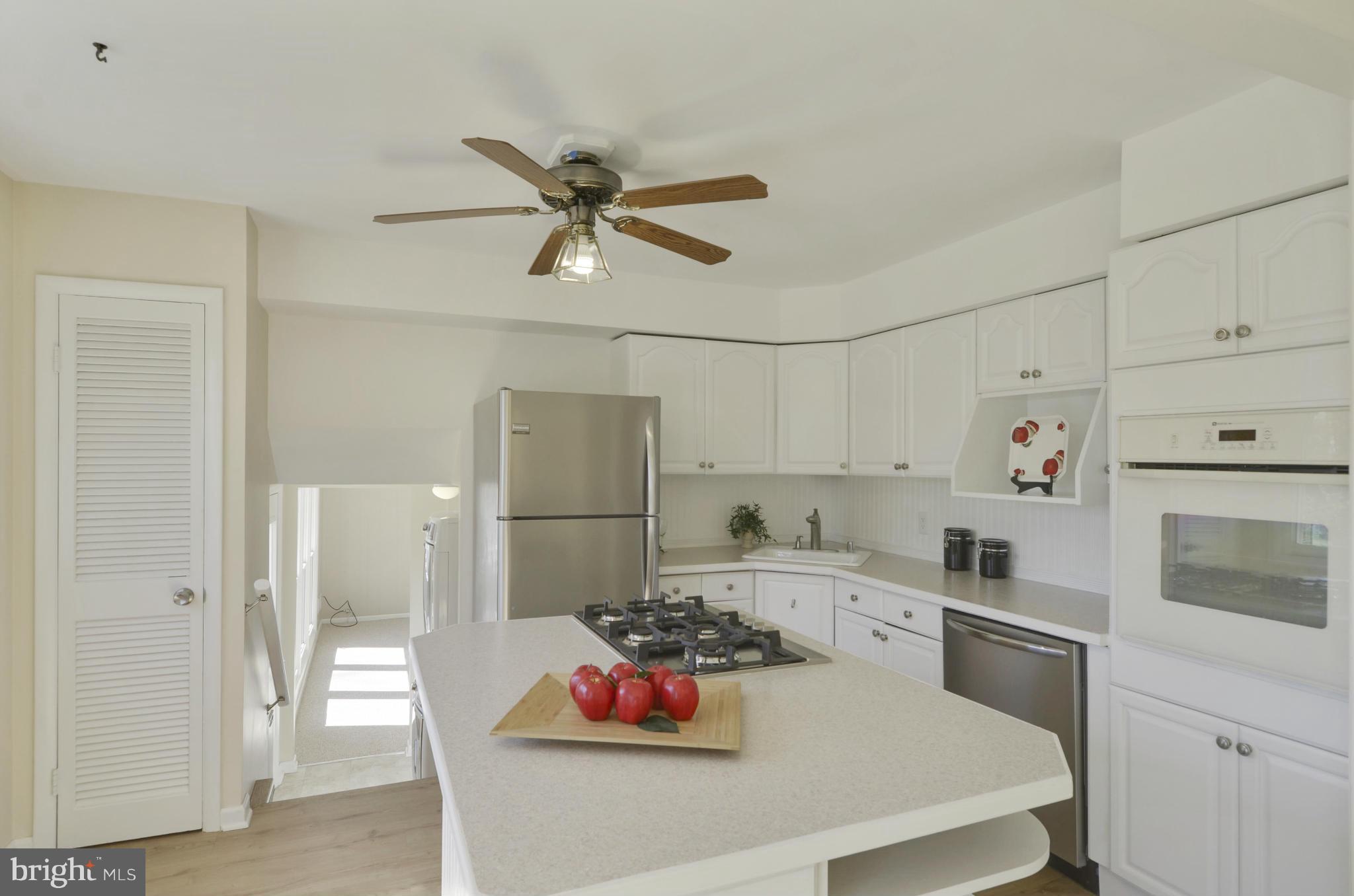5404 Manorfield Road Rockville, MD 20853 - Photo 9 of 30 Gourmet Island Kitchen w/table space