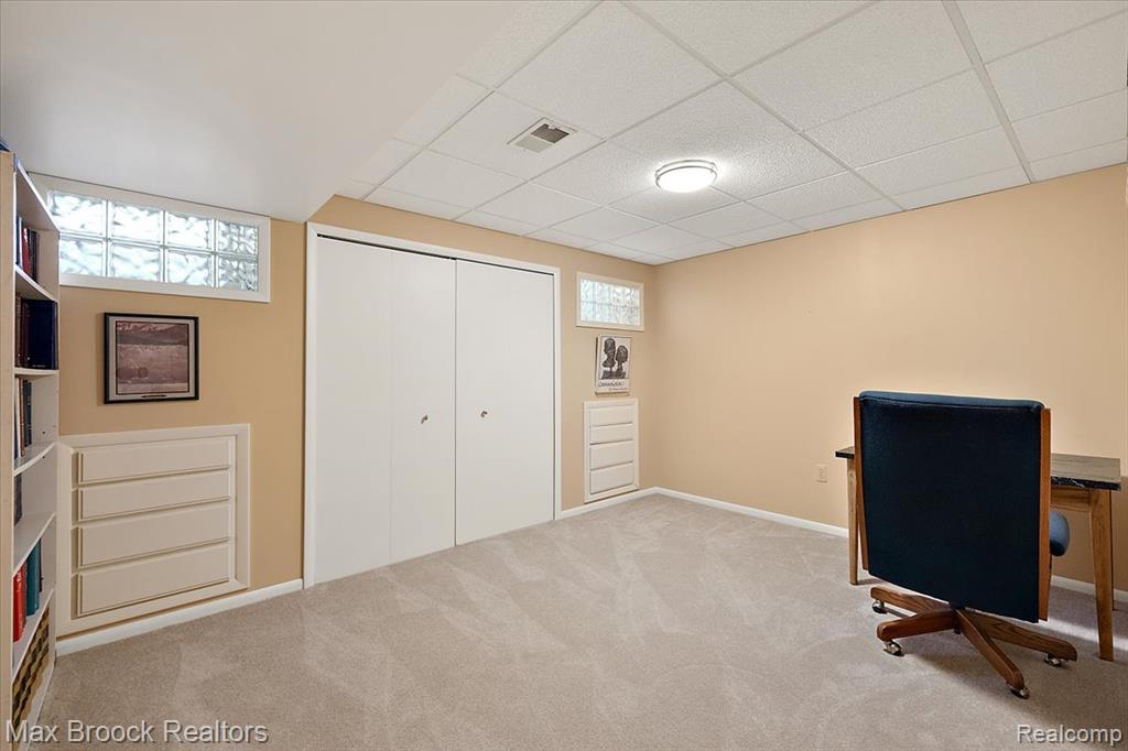 45167 9 Mile Road Novi, MI 48167 - Photo 40 of 44