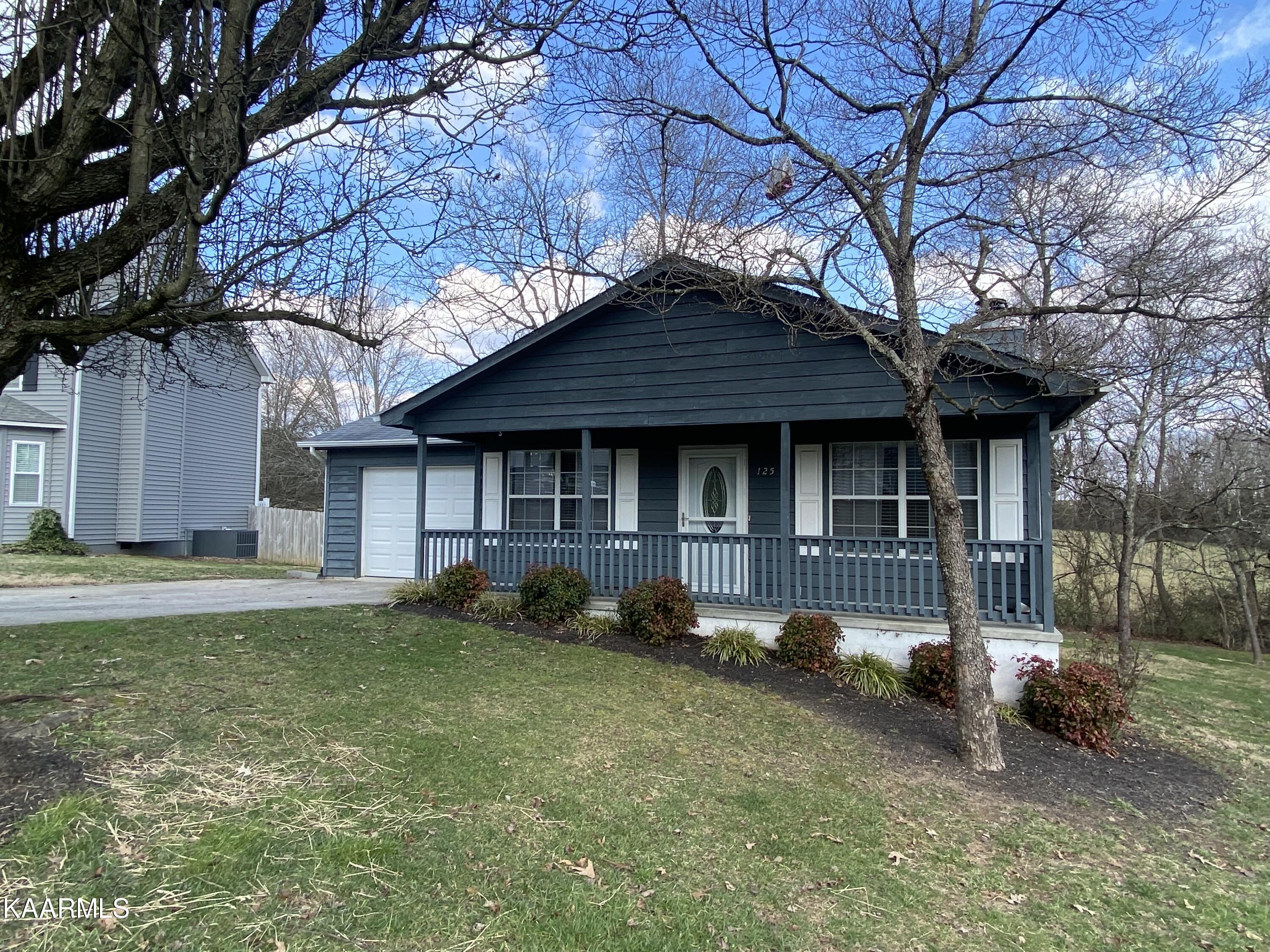125 Pheasant Road Clinton, TN 37716 - Photo 1 of 14 IMG_3850