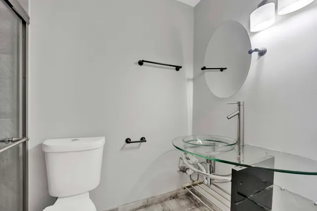 $199,500 | 230 East Ontario Street, Unit 1204, Chicago, IL 60611