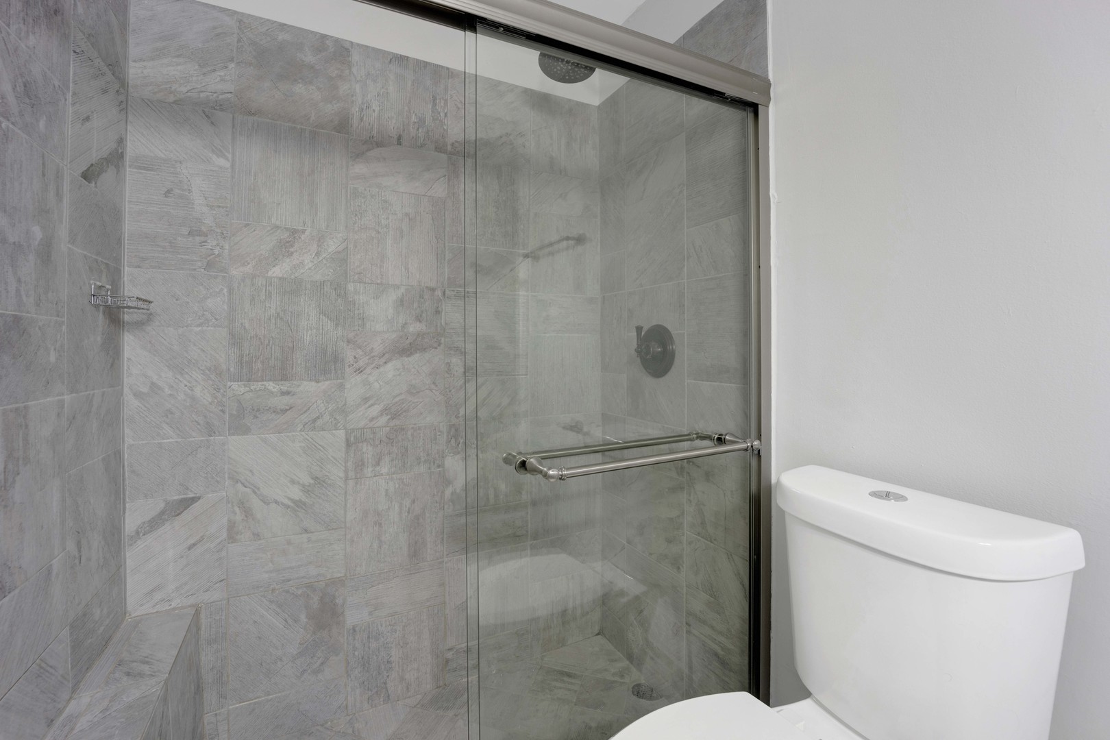 230 East Ontario Street, Unit 1204 Chicago, IL 60611 - Photo 18 of 25