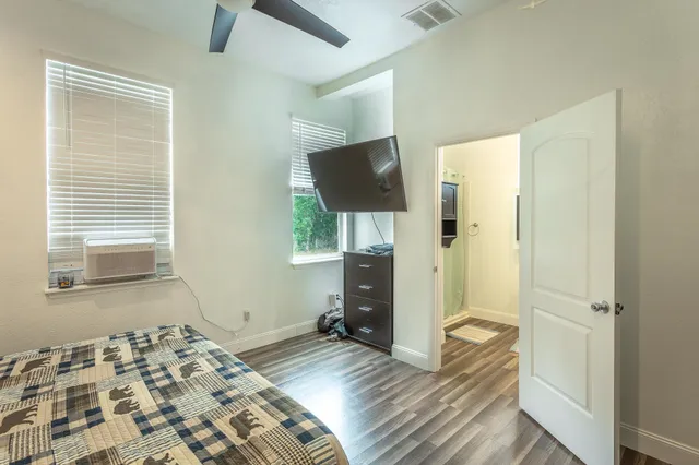 $285,000 | 8256 Smith Creek Road, Sopchoppy, FL 32358