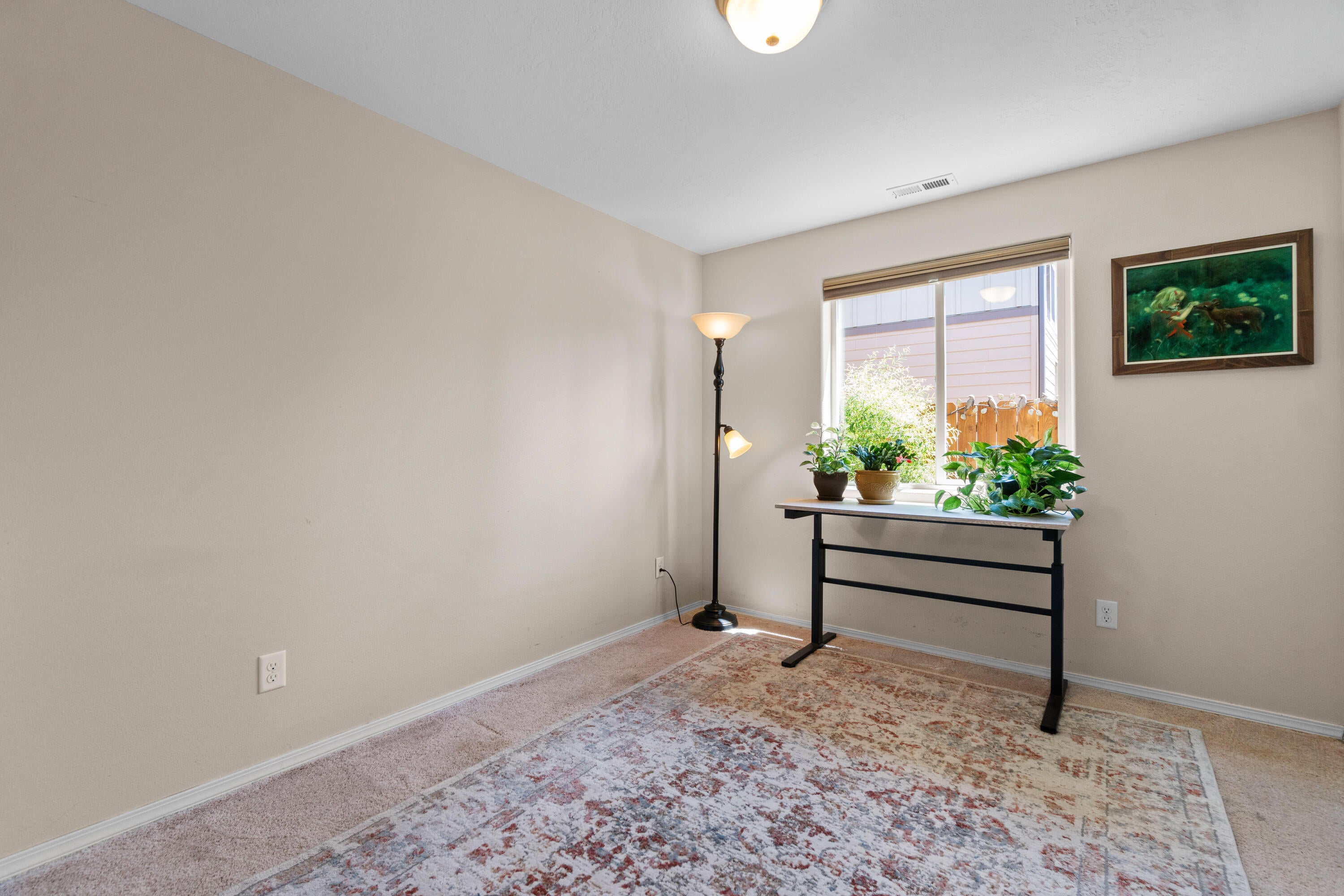 452 North Village Meadows Road Sisters, OR 97759 - Photo 19 of 27 DSC04359