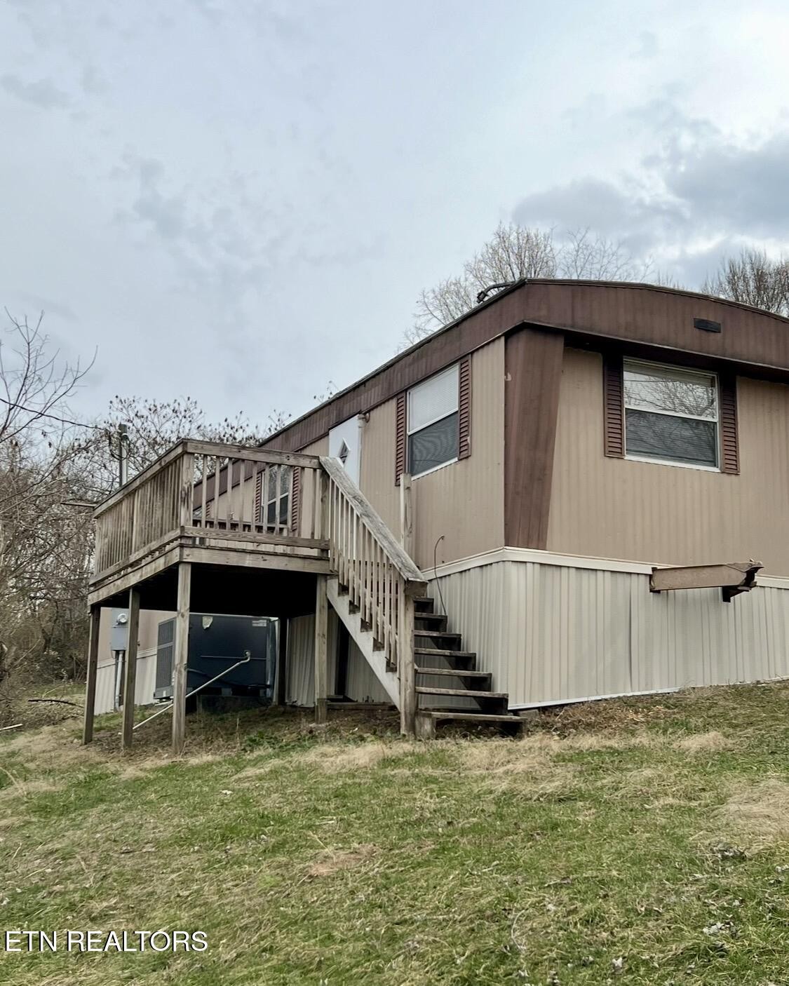 372 Longmire Road Clinton, TN 37716 - Photo 5 of 5