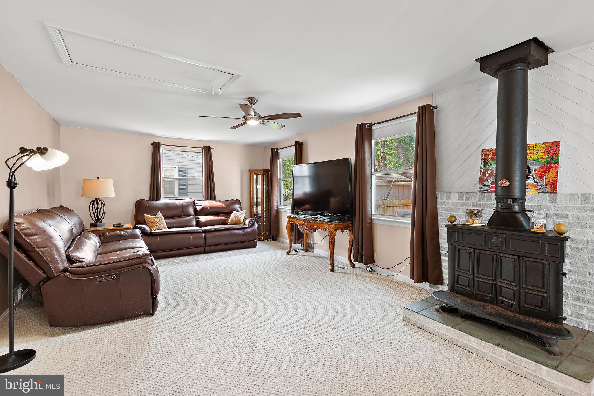 3456 Sollers Point Road Baltimore, MD 21222 - Photo 10 of 34 Gallery Image 10