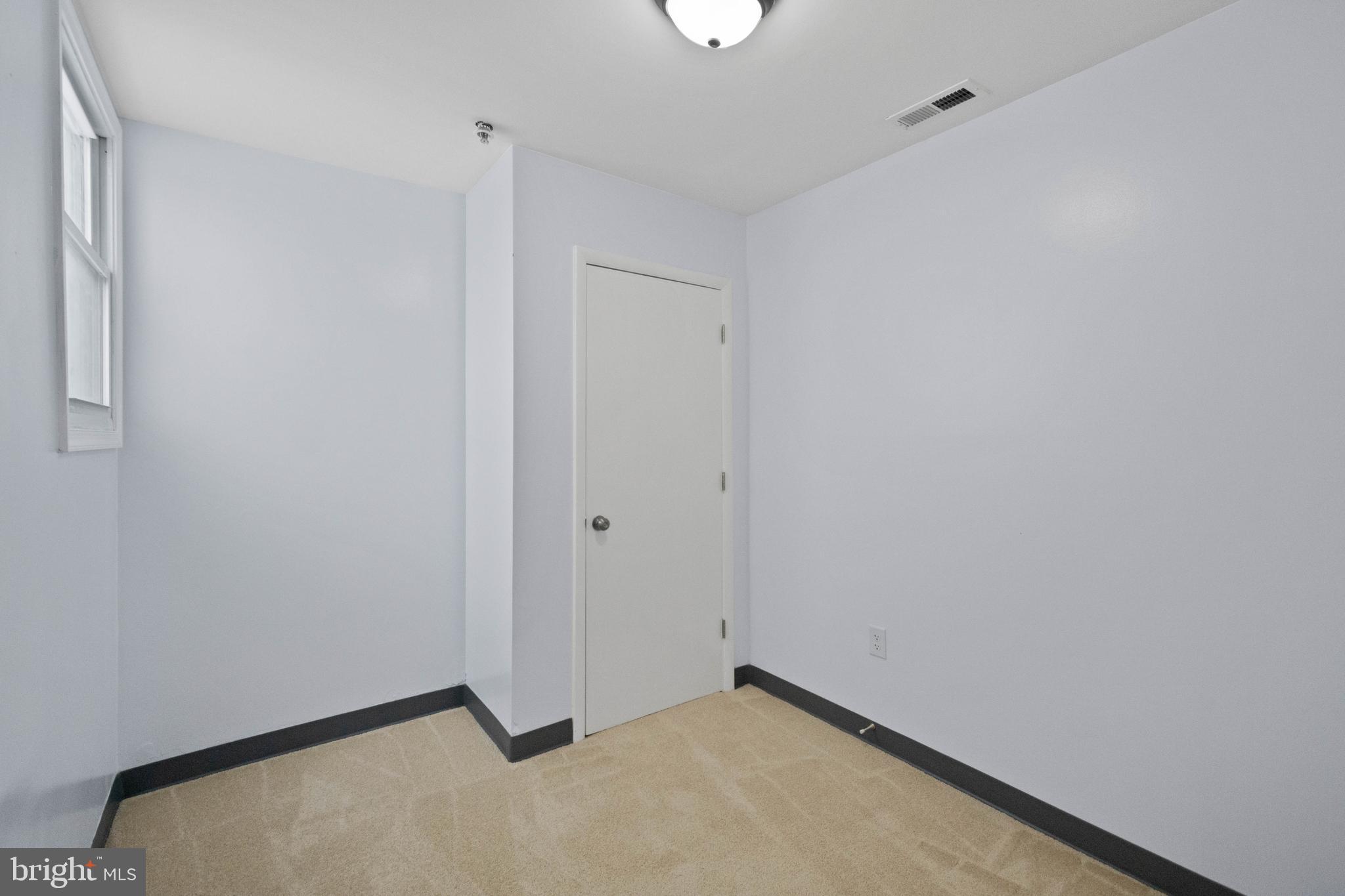 1254 Meigs Place Northeast Washington, DC 20002 - Photo 9 of 33