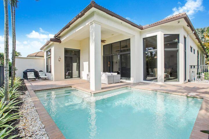 17930 Lake Azure Way Boca Raton, FL 33496 - Photo 3 of 25 img2