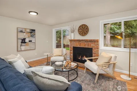 $1,299,000 | 4222 205th Place Northeast, Sammamish, WA 98074