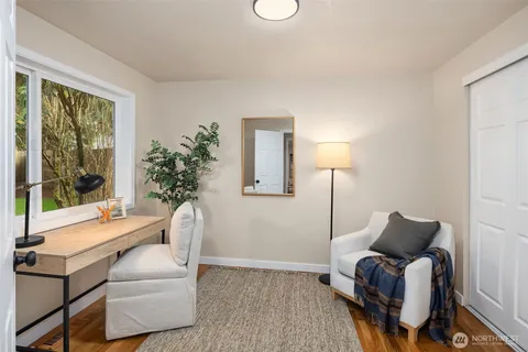 $1,299,000 | 4222 205th Place Northeast, Sammamish, WA 98074