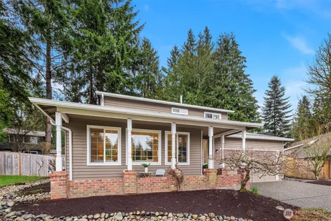 $1,299,000 | 4222 205th Place Northeast, Sammamish, WA 98074