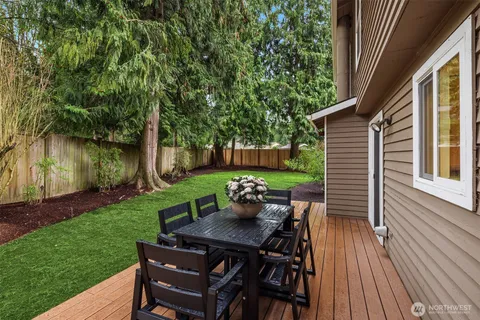 $1,299,000 | 4222 205th Place Northeast, Sammamish, WA 98074