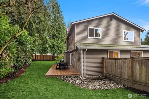 $1,299,000 | 4222 205th Place Northeast, Sammamish, WA 98074