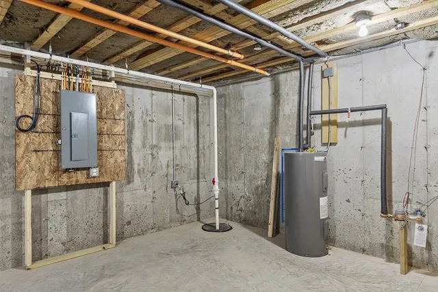 a view of a storage & utility room