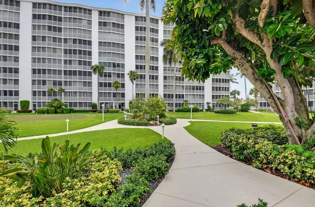 $7,500 | 3212 South Ocean Boulevard, Unit 606A, Highland Beach, FL 33487