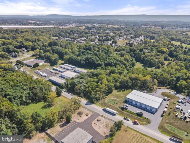 $565,000 | 1432 Oak Ridge Place, Hagerstown, MD 21740