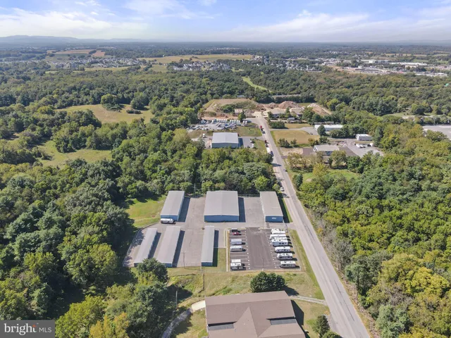 $565,000 | 1432 Oak Ridge Place, Hagerstown, MD 21740